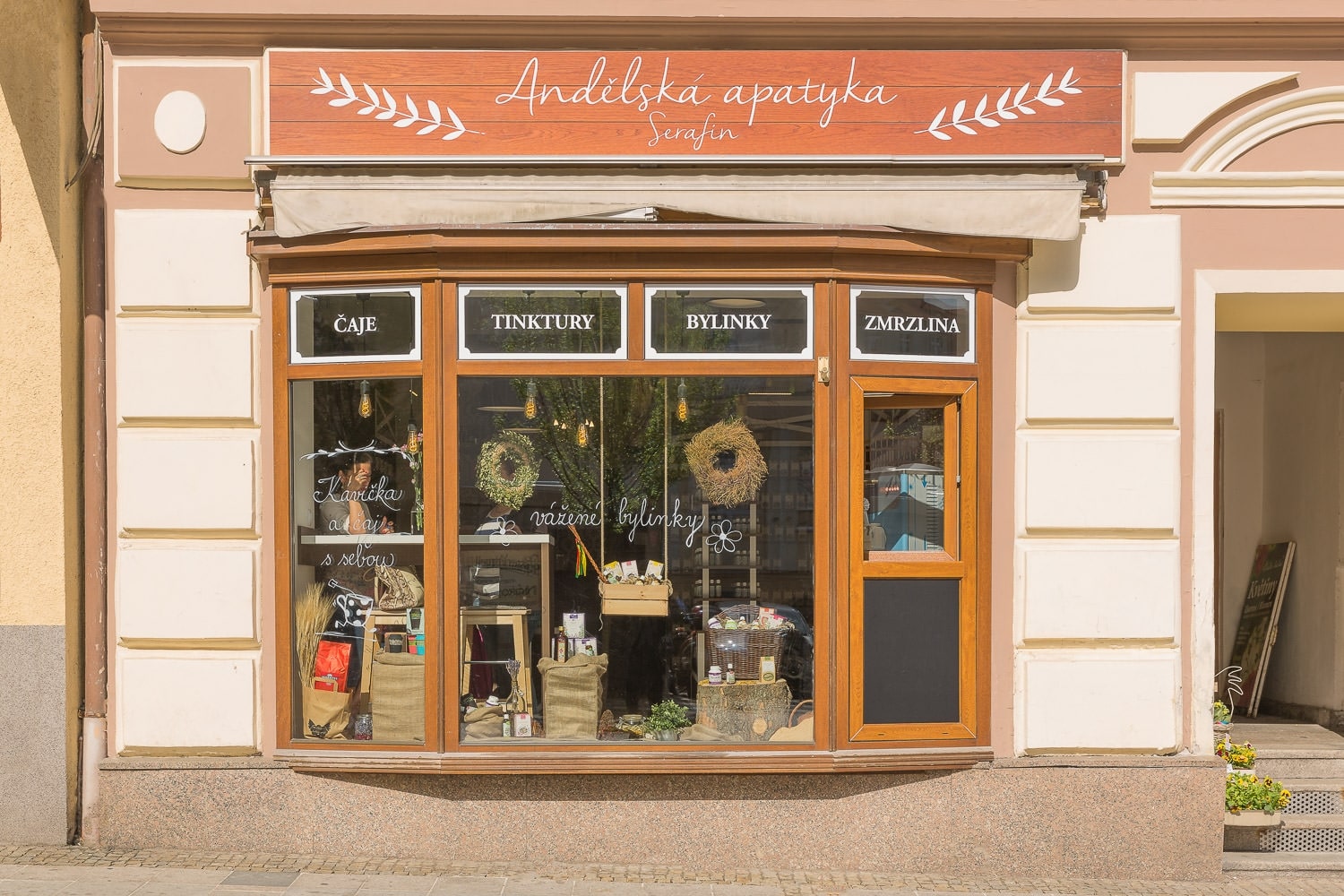 Sídlo - Andělská apatyka Serafin v Karlových Varech | Serafin byliny